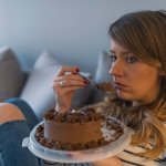 How You Can Control Emotional Eating Habits?
