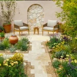 Side Yard Ideas for Turning Narrow Outdoor Space Into Something Useful